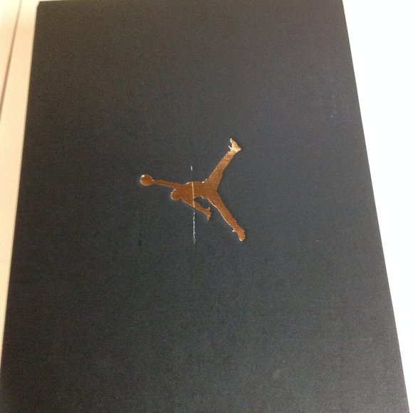 Air Jordan 1 Mid Men's Cherry Red/Gray/White Sneakers - USA Size:11 - New in Box - Picture 13 of 13